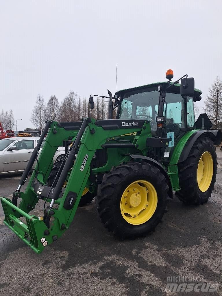 John Deere 5100 R Traktori