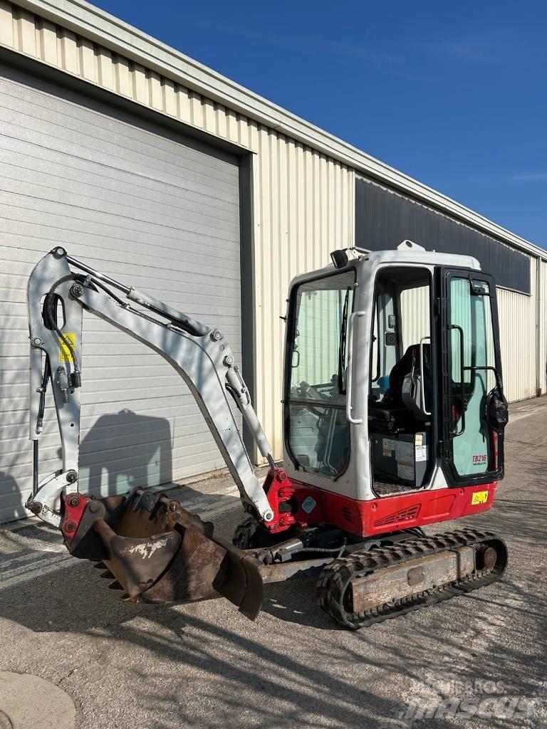 Takeuchi TB216 Mini bageri < 7t