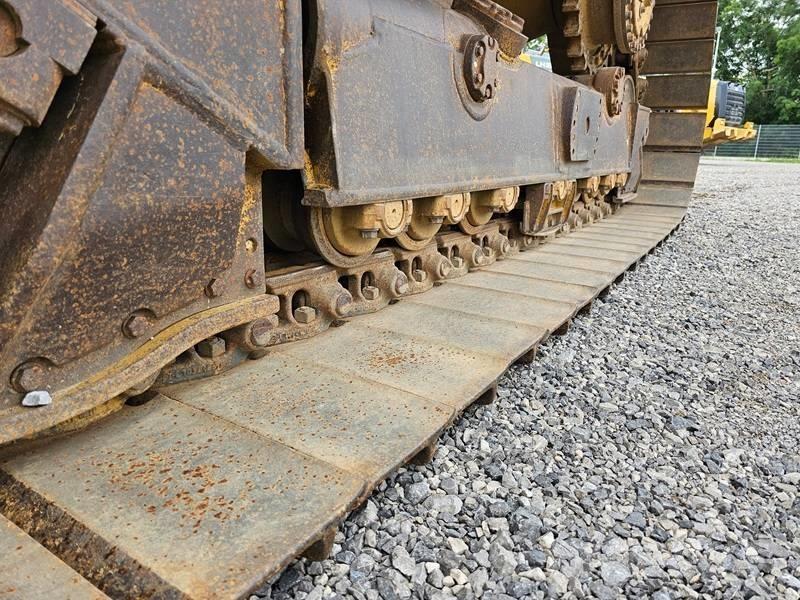 CAT D 4 H Buldožeri guseničari