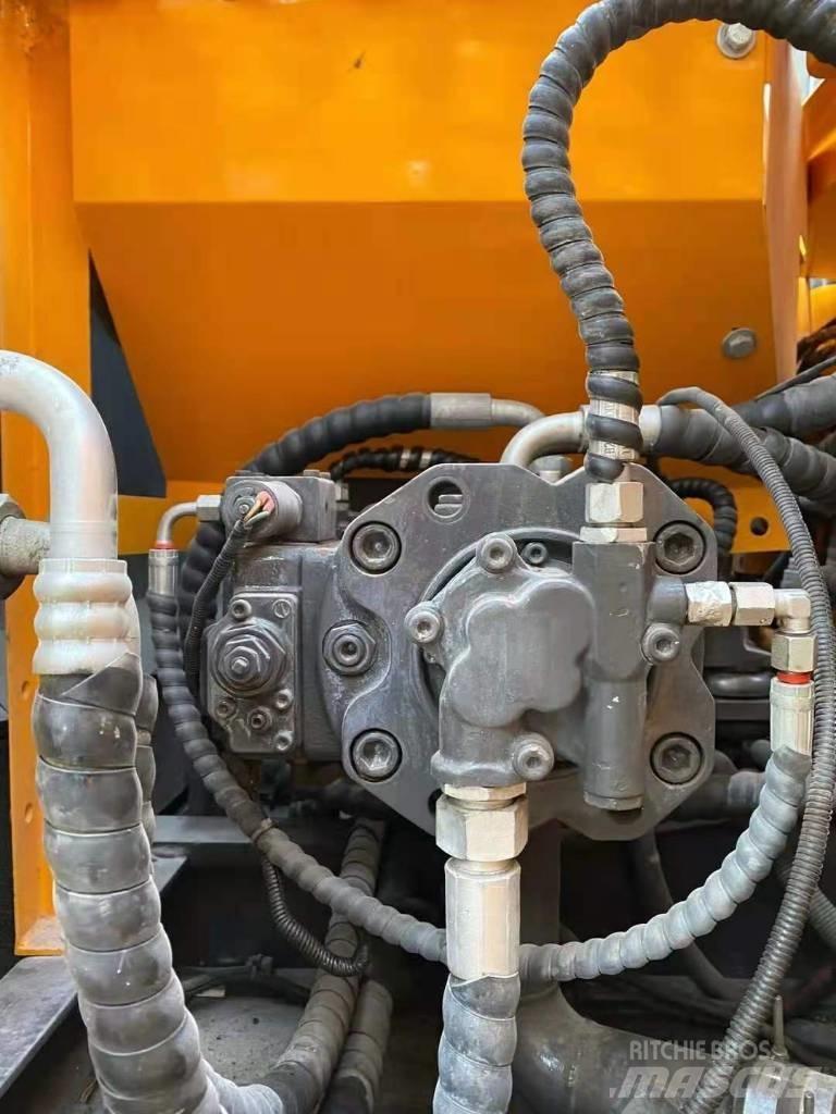 Sany SY 135 C Bageri guseničari