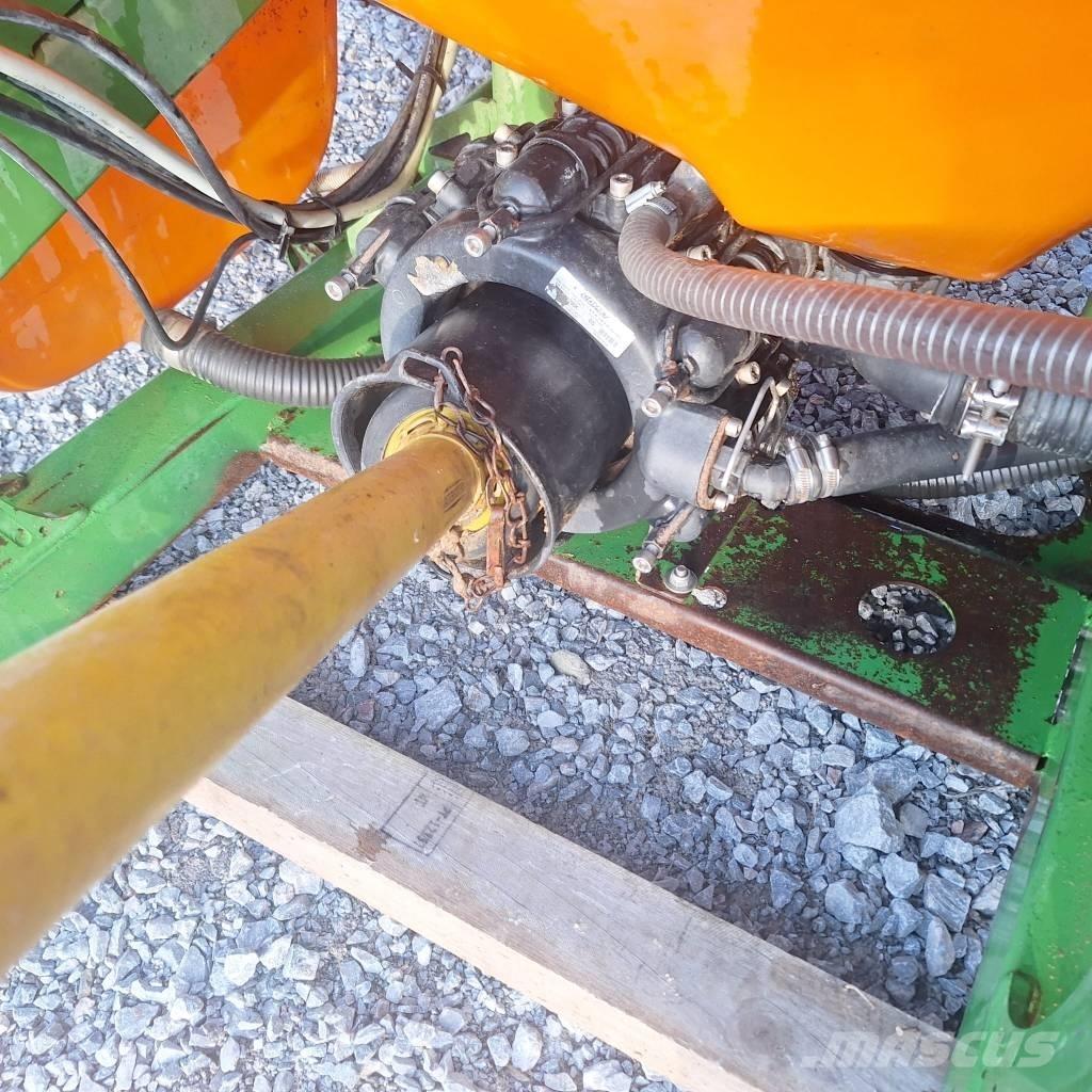 Amazone UF 1801 Montirane prskalice