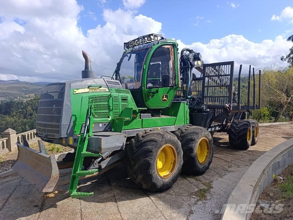 John Deere 1510G Forvarderi