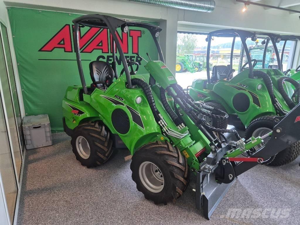 Avant 635 Skid steer mini utovarivači