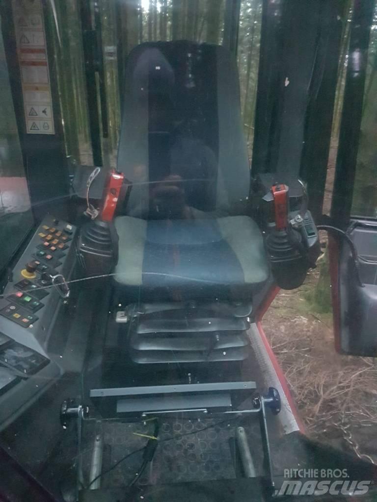 Valmet 921 Harversteri