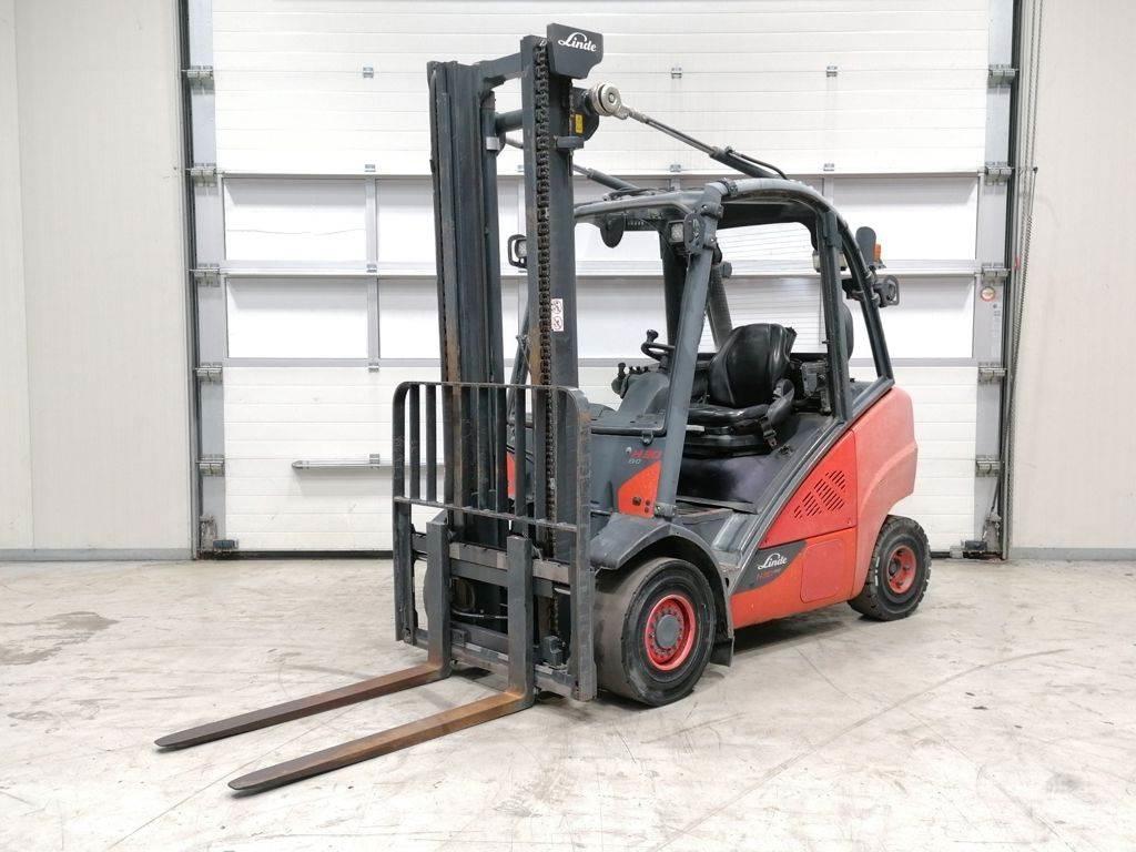 Linde H30D-02 Dizelski viljuškari