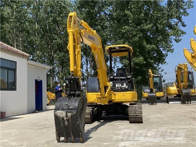 Komatsu PC35MR-2 Bageri guseničari