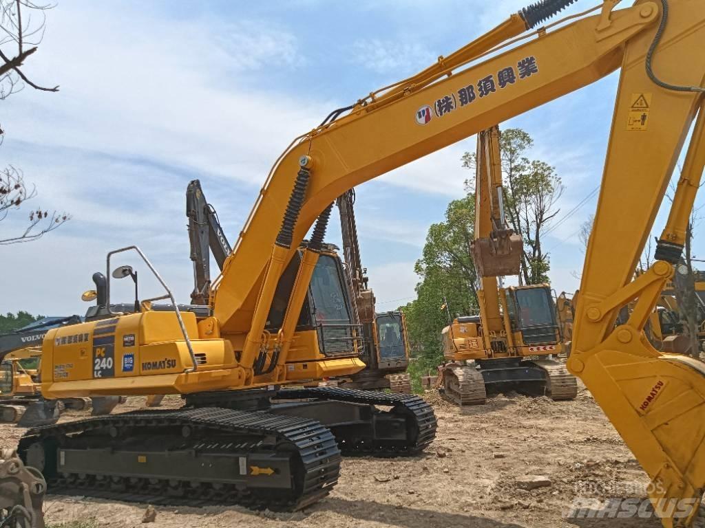 Komatsu PC 240 Bageri guseničari