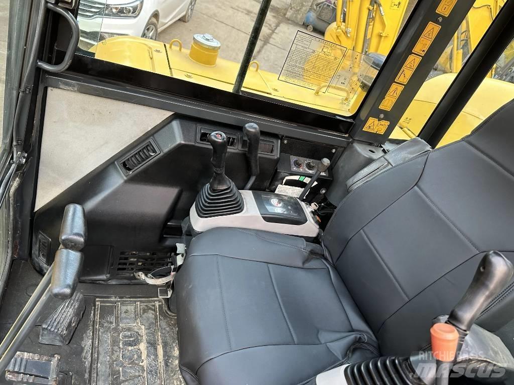 Komatsu PC56-7 Mini bageri < 7t