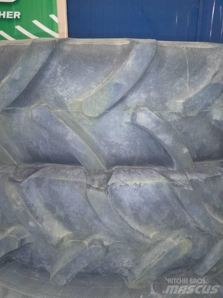 Michelin 9,5-32 Gume, točkovi i felne