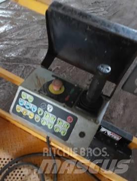 Haulotte H 15 SX Makazaste platforme