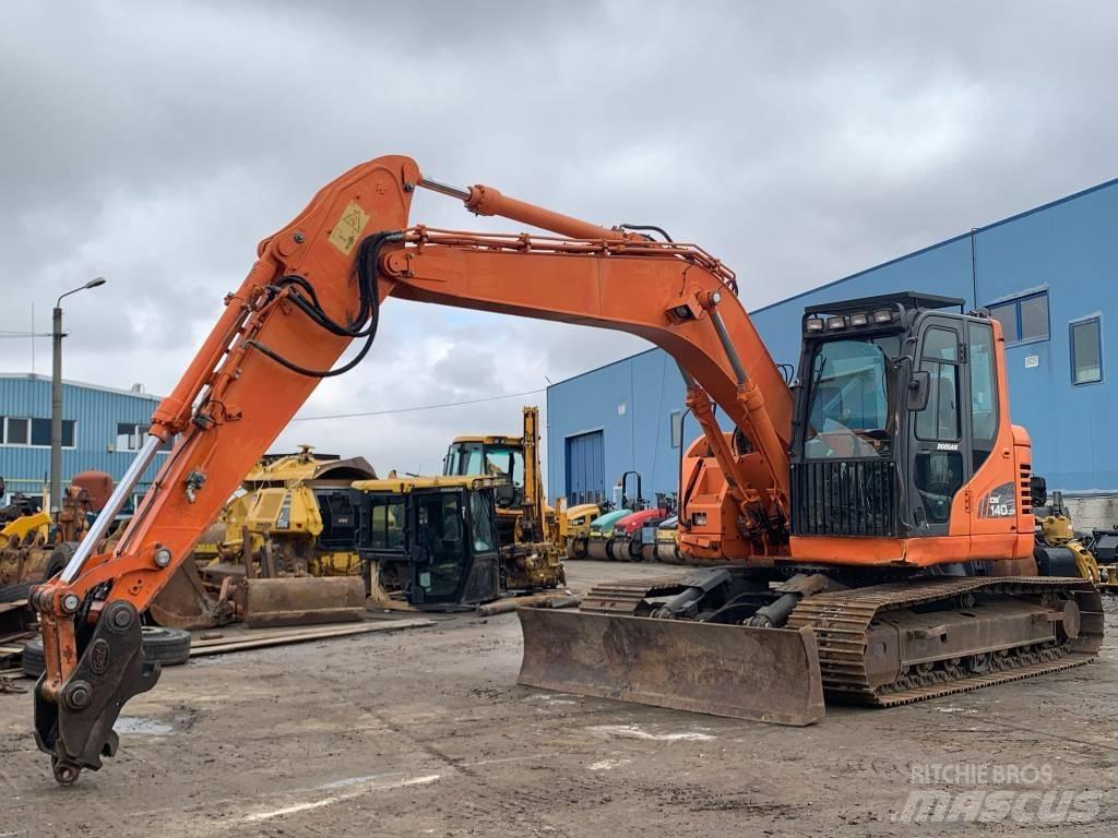 Doosan DX 140 LCR Bageri guseničari