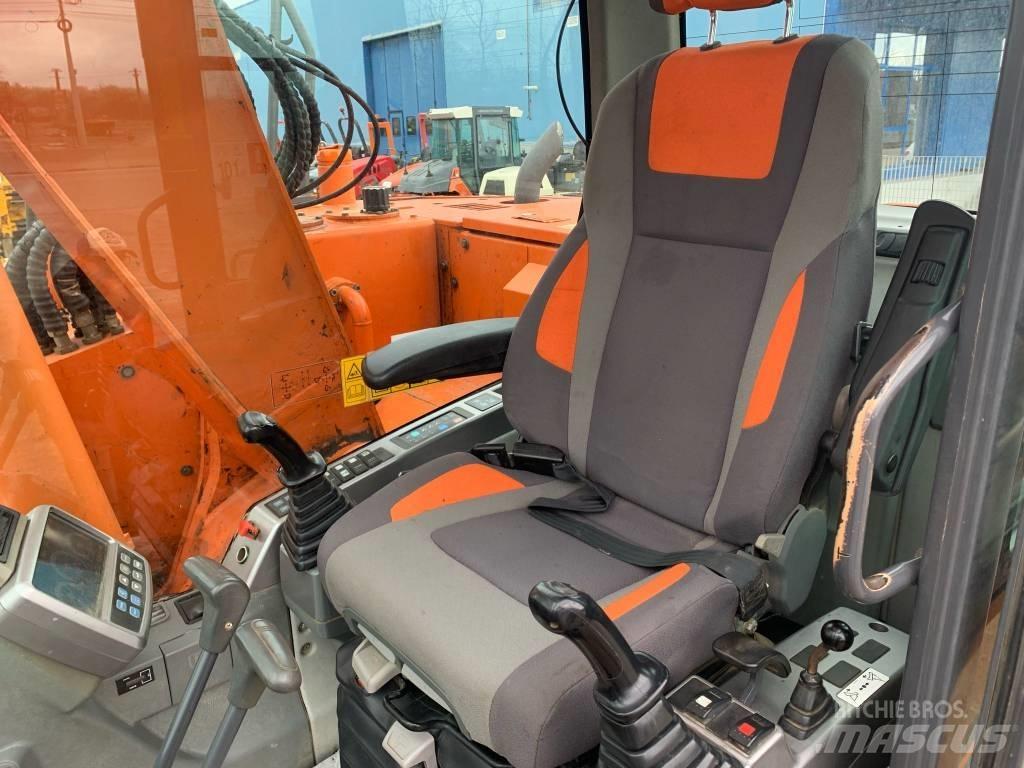 Doosan DX 140 LCR Bageri guseničari