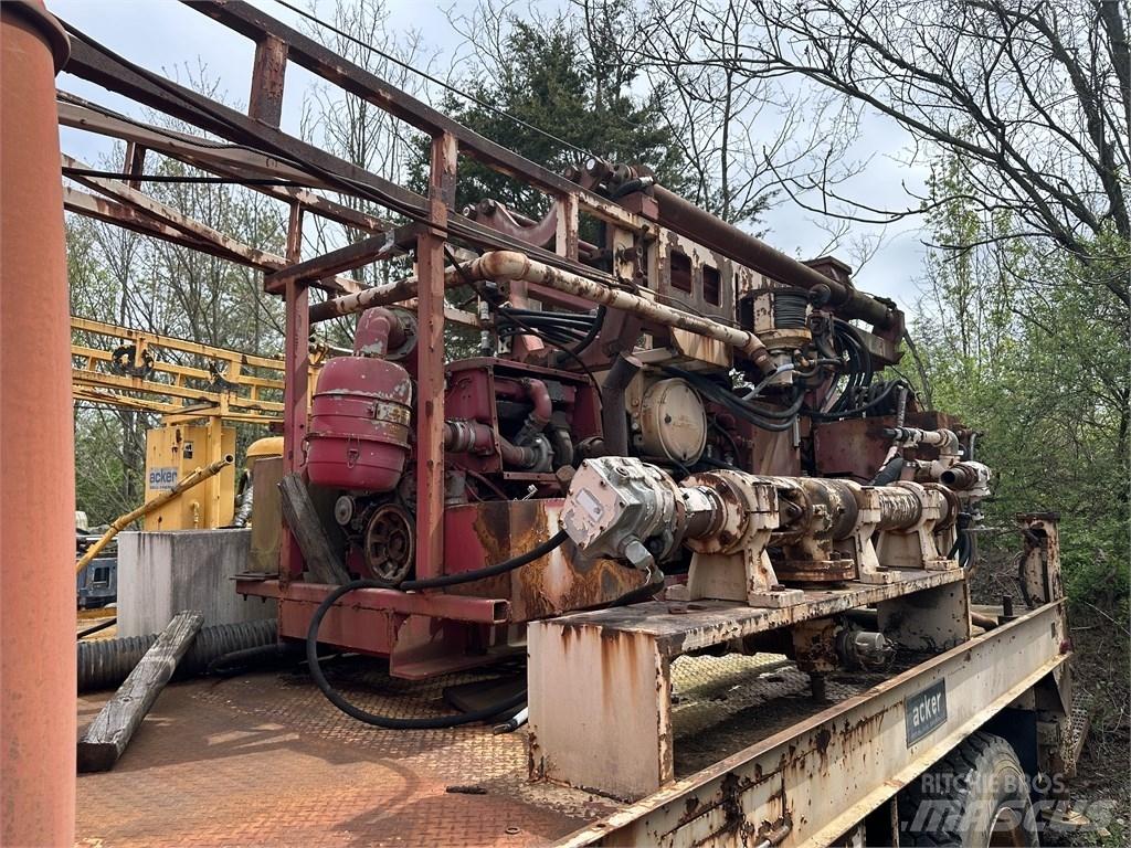 Navistar 1854 Kamioni sa otvorenim sandukom