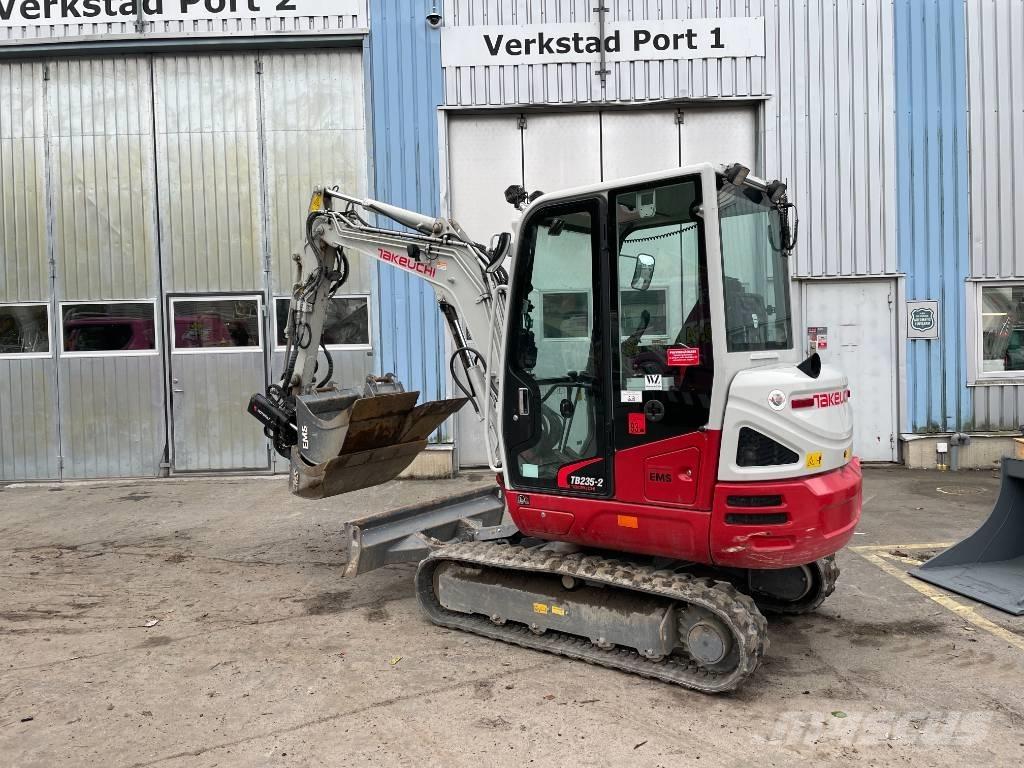 Takeuchi TB 235-2 Mini bageri < 7t