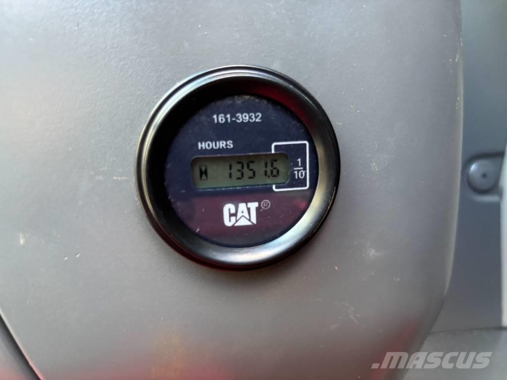 CAT 329 D Bageri guseničari
