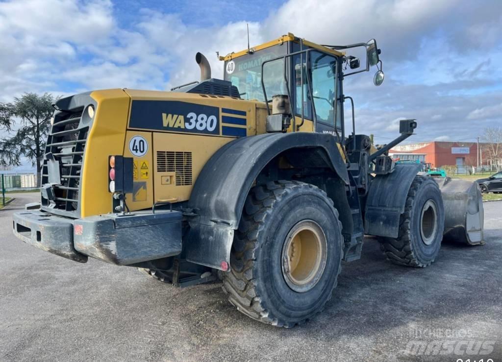 Komatsu WA 380-8 Utovarivači na točkove