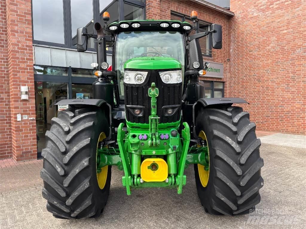 John Deere 6R250 Traktori