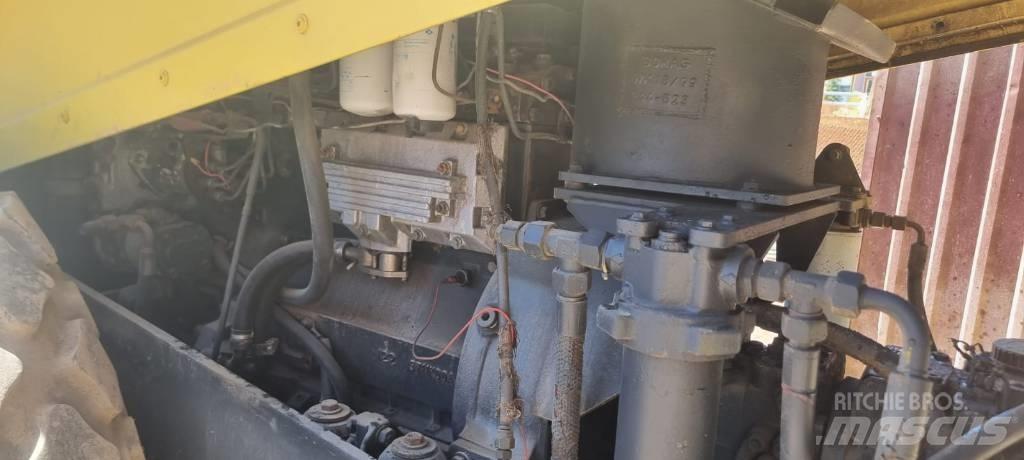 Bomag BW 211 D-3 Valjci sa jednim bubnjem