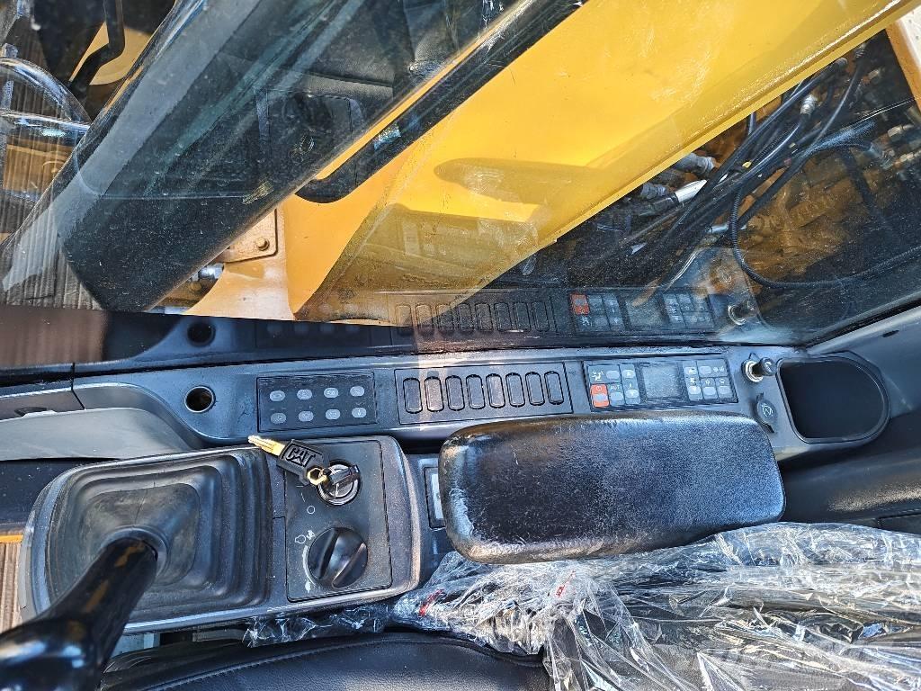 CAT 312 D Bageri guseničari