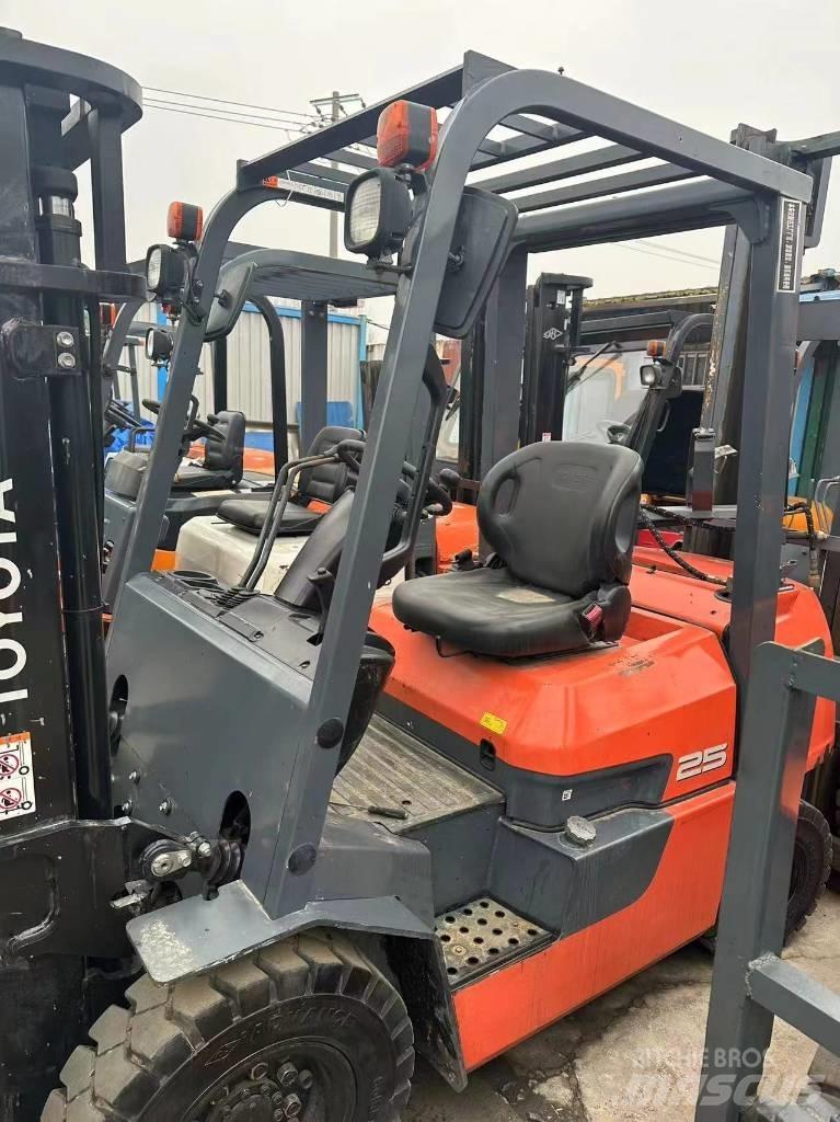 Toyota FD 20 Dizelski viljuškari