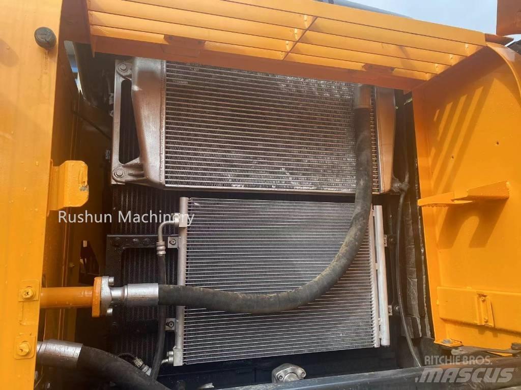 Hyundai R300LC-9 Bageri guseničari