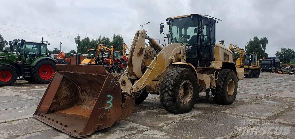 CAT 938M Utovarivači na točkove