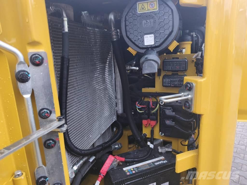 CAT 308 Bageri guseničari