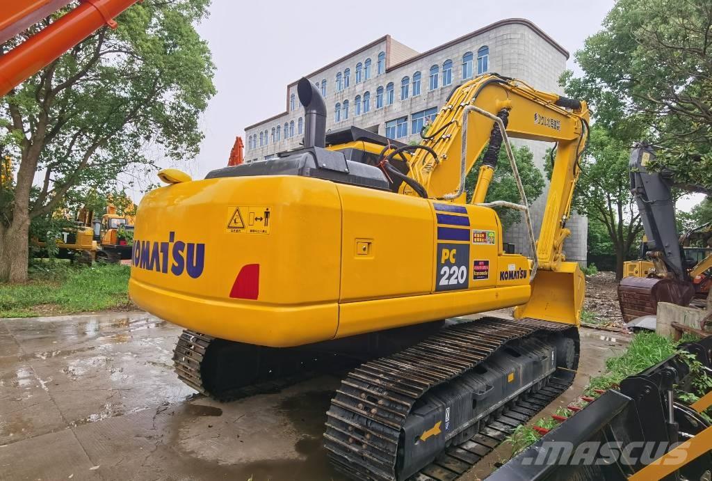 Komatsu PC 220-7 Bageri guseničari