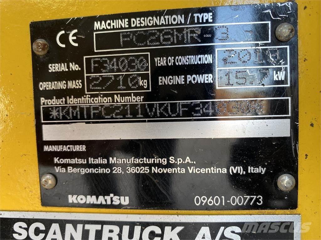 Komatsu PC26MR-3 Bageri točkaši