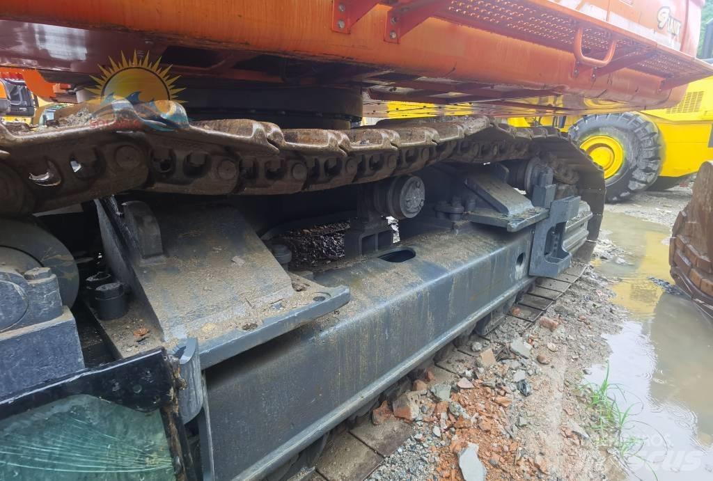 Doosan DX 500 LC Bageri guseničari