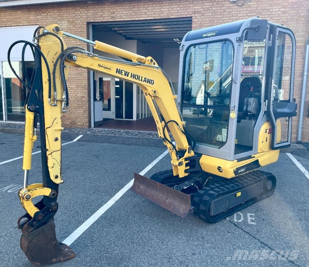 New Holland E 18 C Mini bageri < 7t