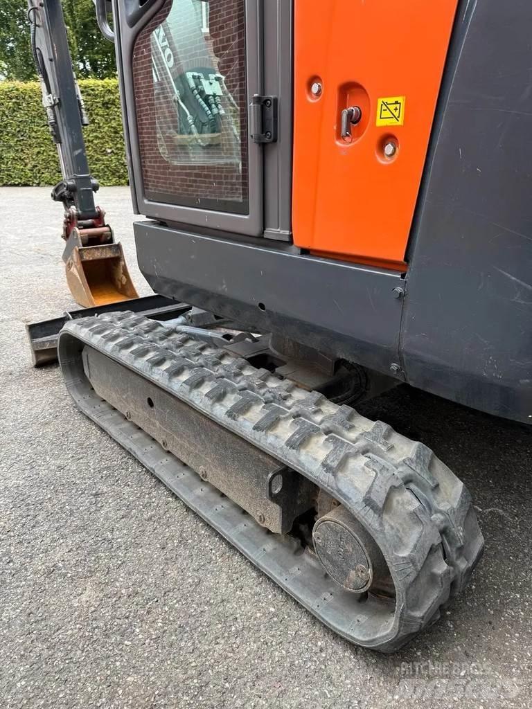 Volvo EC 18 D Mini bageri < 7t