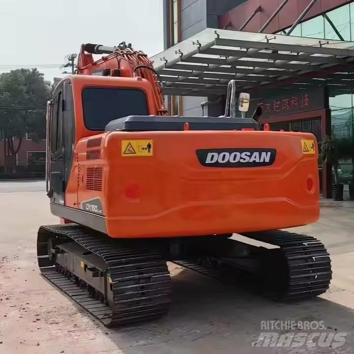 Doosan DX150 Midi bageri 7t – 12t
