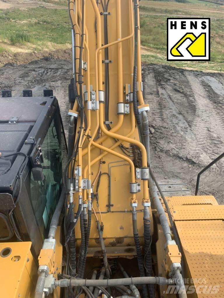 CAT rupsgraafmachine Bageri guseničari