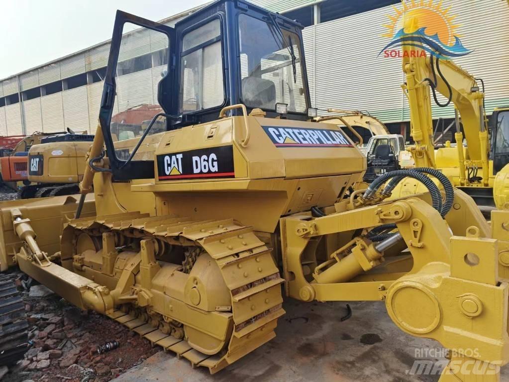 CAT D 6 G Buldožeri guseničari