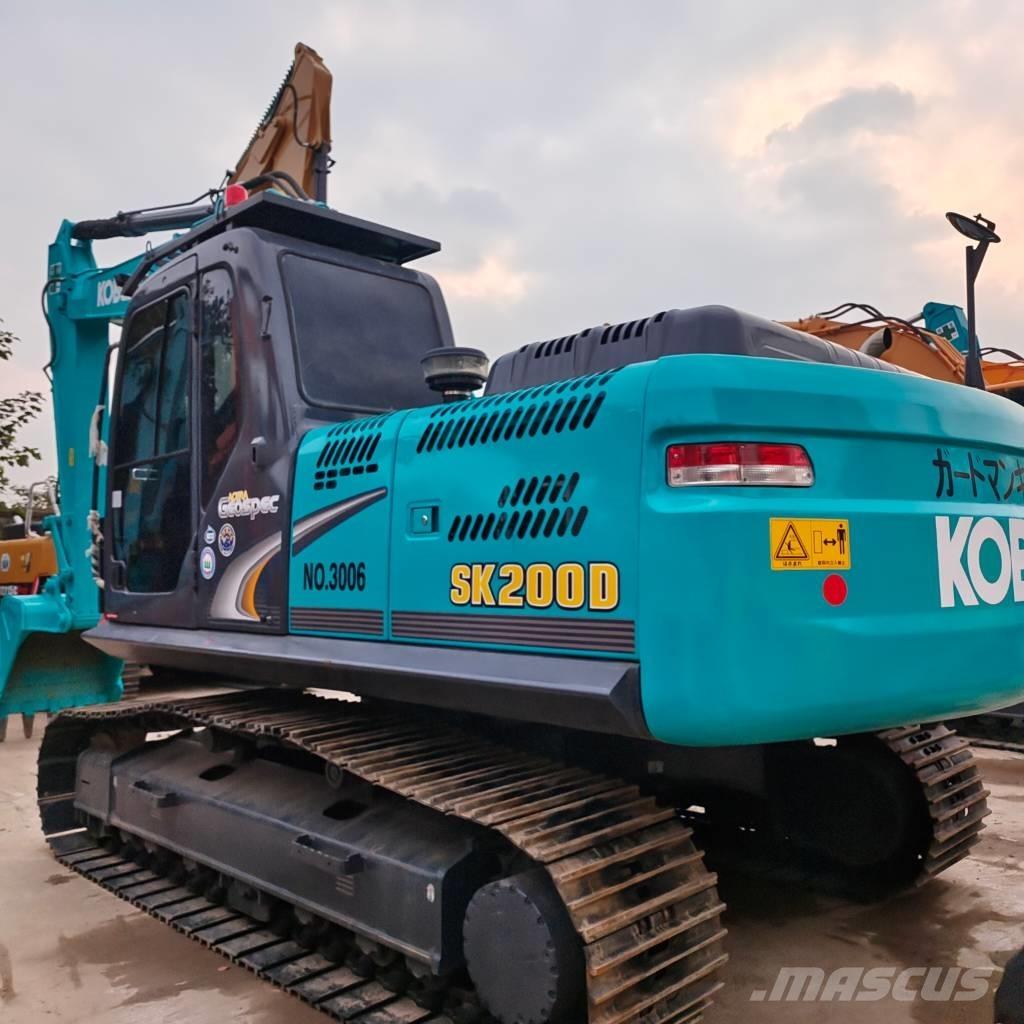 Kobelco SK 200-8 Bageri guseničari
