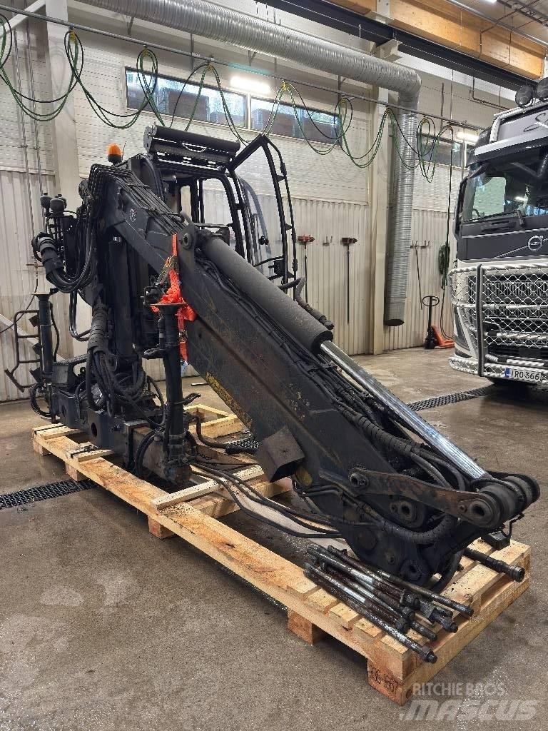 Loglift 118 S T Kranovi za stabla