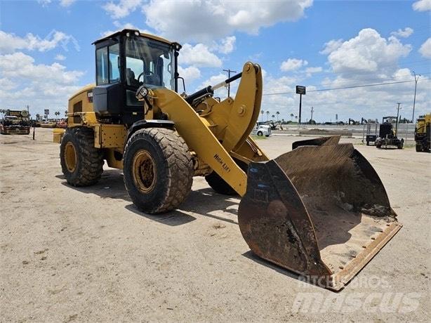 CAT 966M Utovarivači na točkove
