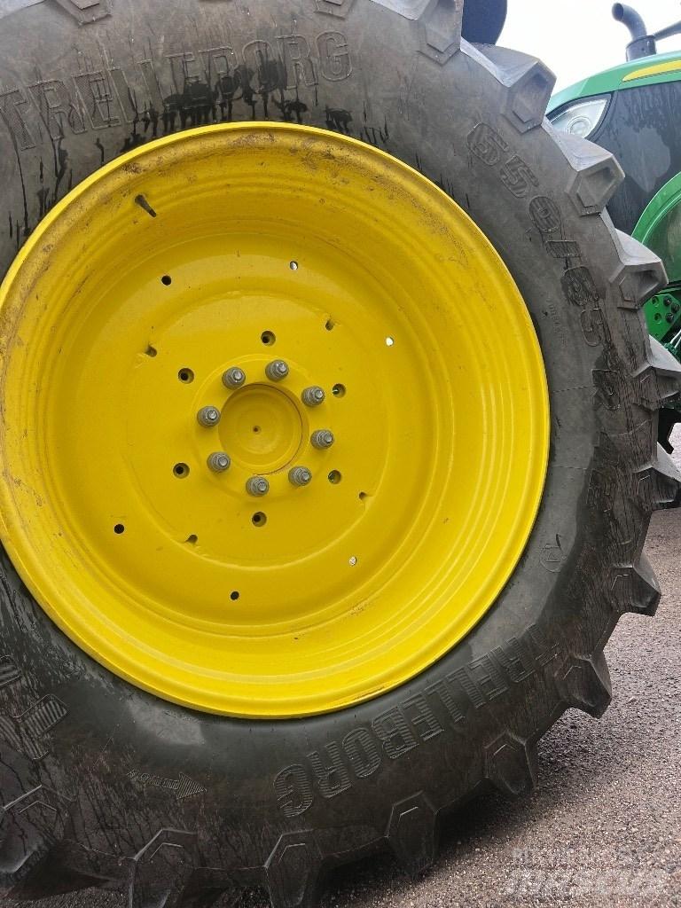 John Deere 6195M Traktori