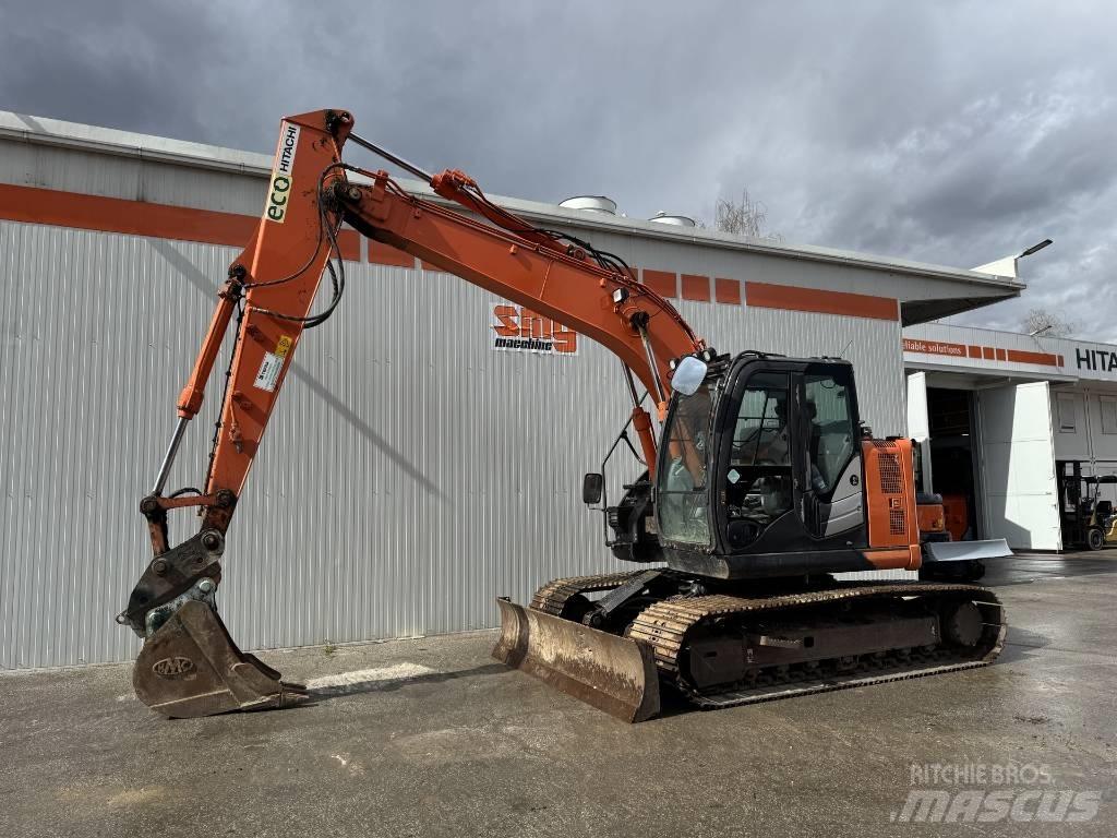 Hitachi ZX 135 US-6 Bageri guseničari