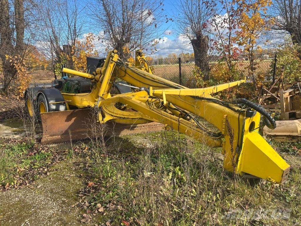 Lokomo AH132 Grejderi