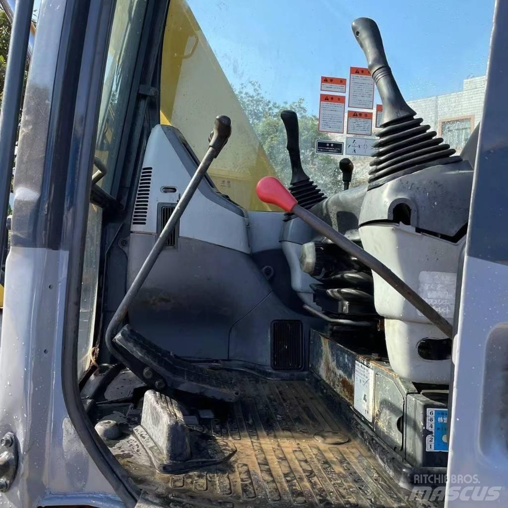 Komatsu PC 78 US Mini bageri < 7t
