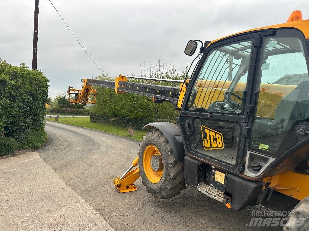 JCB 535-125 Teleskopski viljuškari