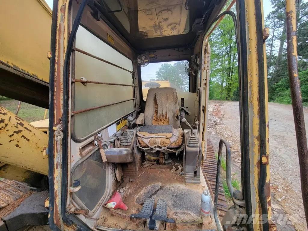 John Deere 992D Bageri guseničari