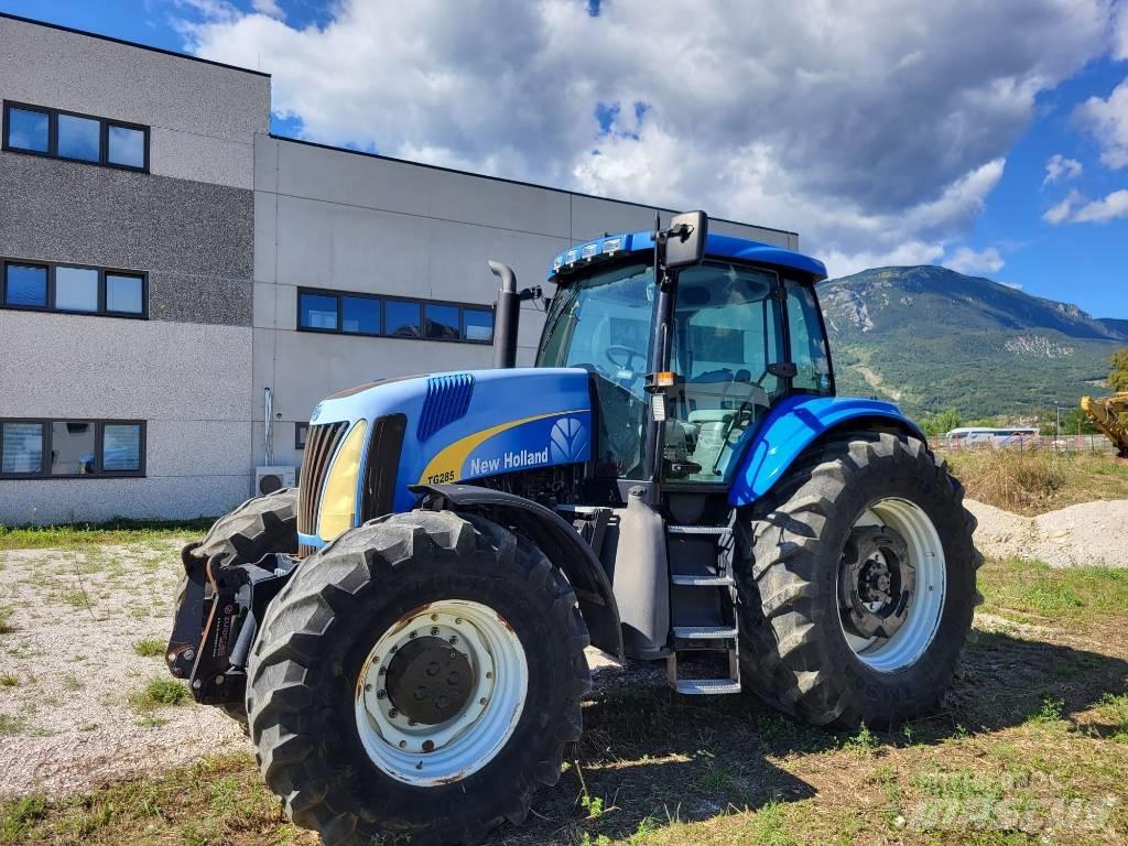 New Holland TG 285 Traktori