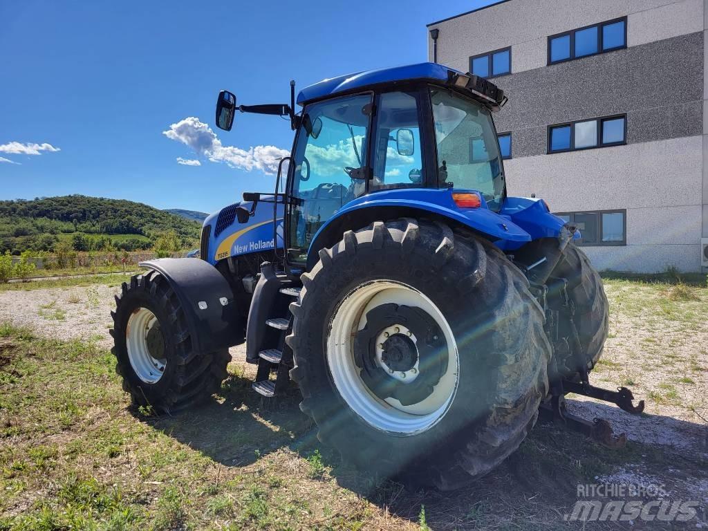 New Holland TG 285 Traktori