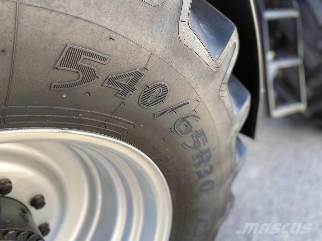 CASE 1455 XL Traktori