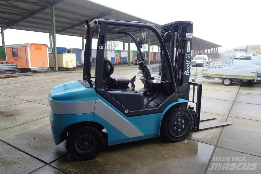Baoli KBD25 Diesel . Viljuškari - ostalo