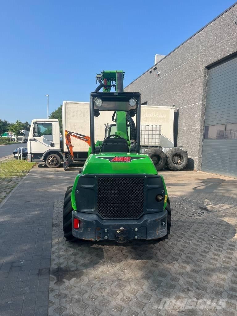 Avant 860 i Mini utovarivači