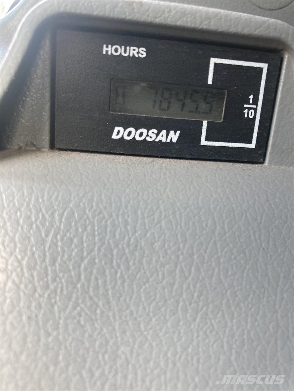 Doosan DX140W-5 Bageri točkaši